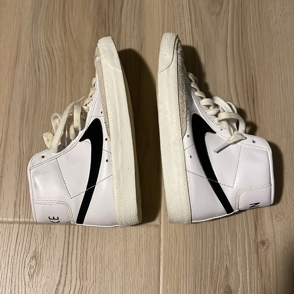 Nike Blazer Mid '77 Vintage Women's Shoes 6.5